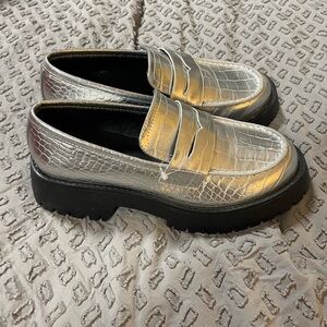 NWOT Madden Girl silver Croc Loafers Size 6.5